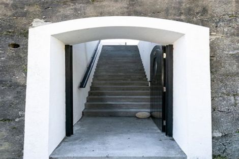 Photo of property in 43 Pirie Street, Mount Victoria, Wellington, 6011