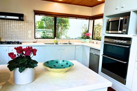 Photo of property in 2/9 Calliope Road, Devonport, Auckland, 0624