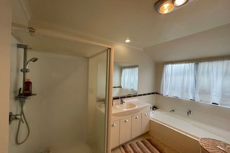 Photo of property in 311 Chapel Road, Flat Bush, Auckland, 2016