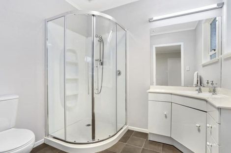 Photo of property in 759 West Coast Road, Oratia, Auckland, 0604