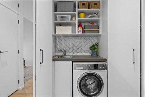 Photo of property in 44c Queen Street, Cambridge, 3434