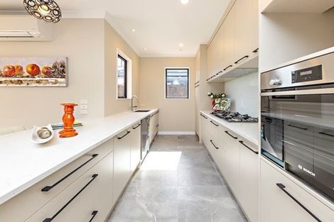 Photo of property in 37 Papareia Road, Karaka, Papakura, 2113