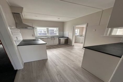 Photo of property in 44 Park Road, Miramar, Wellington, 6022