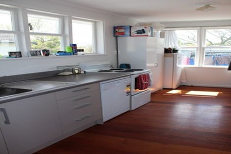 Photo of property in 9 Tranmere Road, Fairfield, Hamilton, 3214