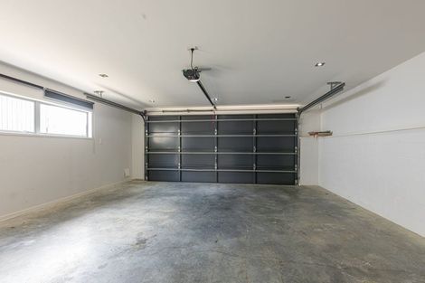 Photo of property in 16a Capricorn Place, Browns Bay, Auckland, 0630