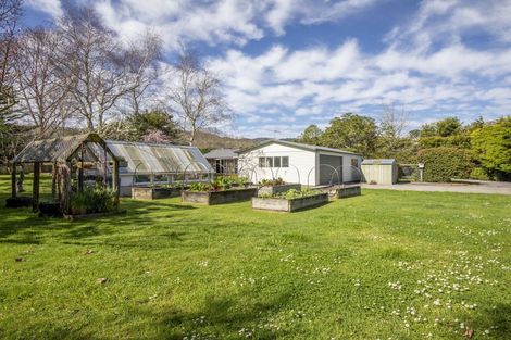 Photo of property in 97 Gear Road, Te Horo, Otaki, 5582