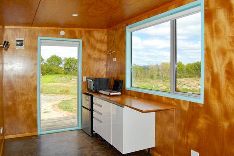 Photo of property in 306 Oneriri Road, Kaiwaka, 0573