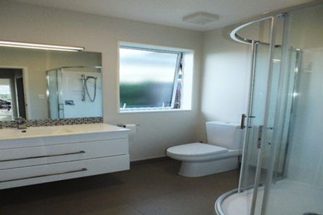 Photo of property in 10 Discovery Drive, Gulf Harbour, Whangaparaoa, 0930