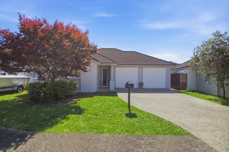 Photo of property in 4 Lanyard Street, Pyes Pa, Tauranga, 3112