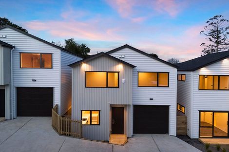 Photo of property in 5b Topliss Drive, Northcross, Auckland, 0632