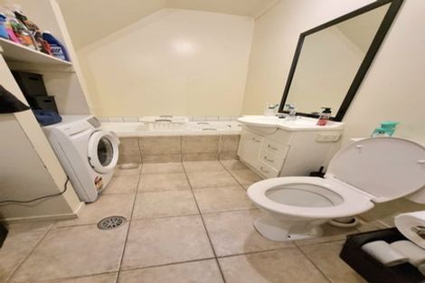 Photo of property in 2c Charlenne Close, Ranui, Auckland, 0612