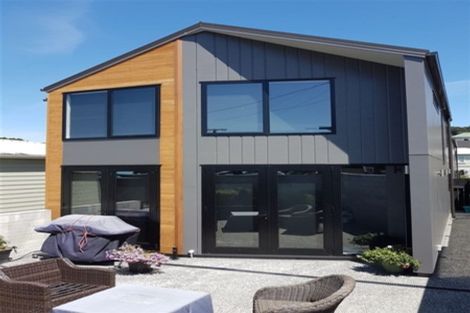 Photo of property in 59a Wellington Road, Kilbirnie, Wellington, 6022