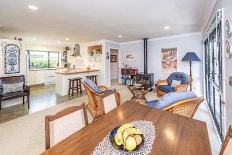 Photo of property in 12 Perrett Drive, Otamatea, Whanganui, 4500