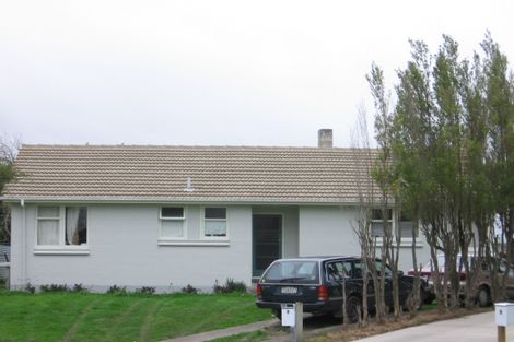 Photo of property in 8 Heath Place, Awapuni, Palmerston North, 4412