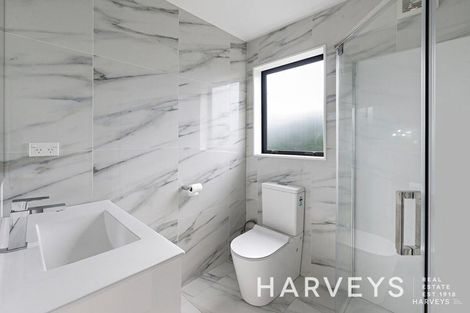 Photo of property in 71a Fruitvale Road, New Lynn, Auckland, 0600