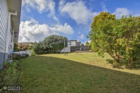Photo of property in 24 Mountain Road, Morningside, Whangarei, 0110