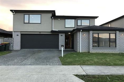 Photo of property in 30 Arranmore Drive, Flat Bush, Auckland, 2019