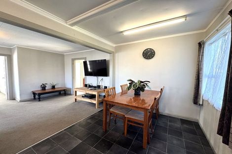 Photo of property in 2 Springfield Street, Balclutha, 9230