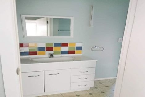 Photo of property in 44b Whiteley Street, Moturoa, New Plymouth, 4310