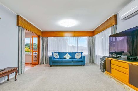 Photo of property in 102 Sartors Avenue, Browns Bay, Auckland, 0630