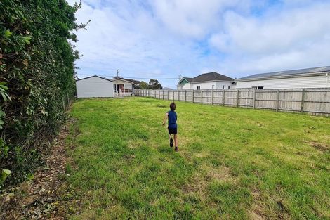 Photo of property in 114 Ihaia Road, Opunake, 4616