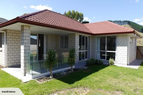 Photo of property in 165 Ballintoy Park Drive, Welcome Bay, Tauranga, 3175