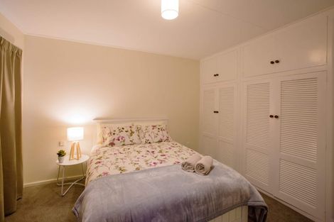 Photo of property in 37 Burnside Crescent, Burnside, Christchurch, 8053