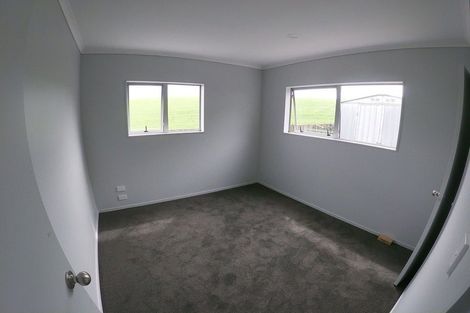 Photo of property in 47 Cardiff Road, Pakuranga, Auckland, 2010