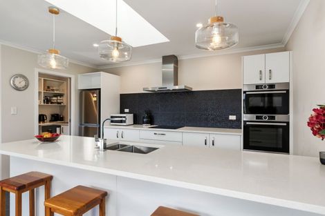 Photo of property in 1 Warrington Court, Carterton, 5713