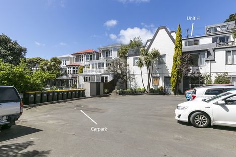 Photo of property in Sherwood Mews, 28h Bidwill Street, Mount Cook, Wellington, 6021