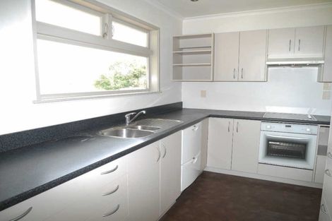 Photo of property in 52 Golf Road, Paraparaumu Beach, Paraparaumu, 5032