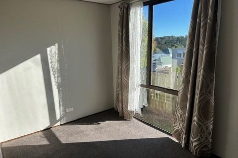 Photo of property in 9 Winifred Avenue, Bayview, Auckland, 0629