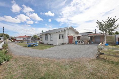 Photo of property in 10 Ngareta Street, Marton, 4710