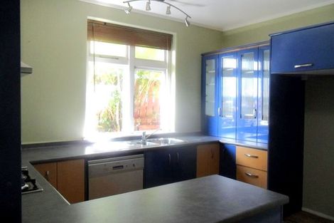 Photo of property in 44 Tio Tio Road, Miramar, Wellington, 6022