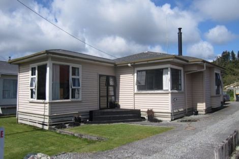 Photo of property in 14 Eva Street, Greymouth, 7805