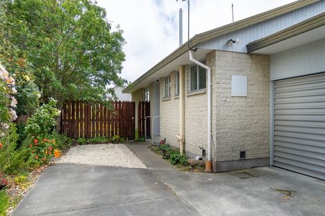 Photo of property in 2/37 Petrie Street, Richmond, Christchurch, 8013