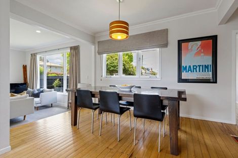 Photo of property in 88 Williams Street, Cambridge, 3434