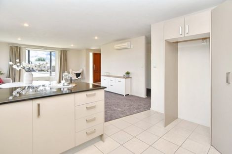 Photo of property in 29 Roberts Road, Hei Hei, Christchurch, 8042