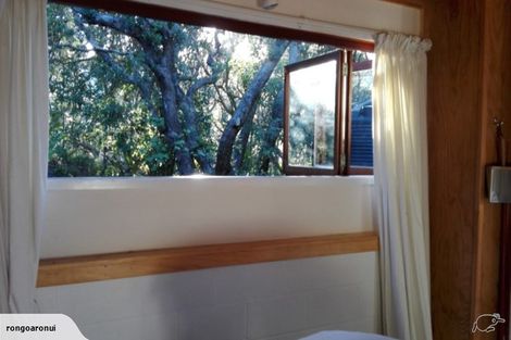 Photo of property in 9-13 North Piha Road, Piha, New Lynn, 0772