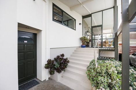 Photo of property in 7 Dittmer Drive, Awapuni, Palmerston North, 4412