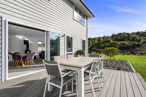 Photo of property in 42 Pukeko Way, Kinloch, Taupo, 3377