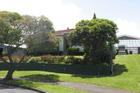 Photo of property in 13 Antalya Place, Manurewa, Auckland, 2102