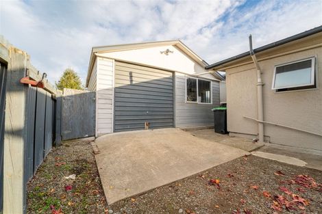 Photo of property in 19 Avenue Road, West End, Timaru, 7910