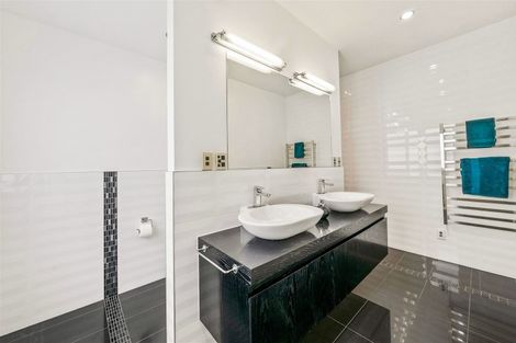 Photo of property in 1 Hollyford Place, Aotea, Porirua, 5024
