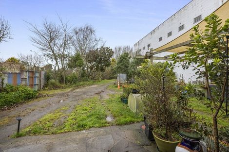 Photo of property in 96 Bridge Street, Eltham, 4322