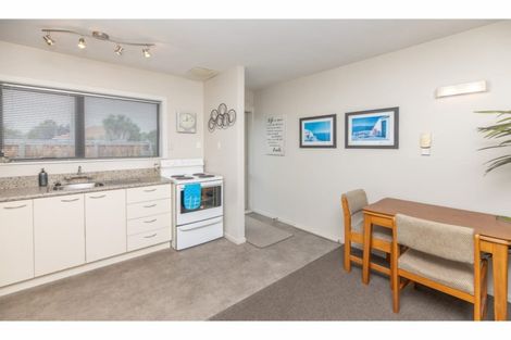 Photo of property in 2/81 Briggs Road, Shirley, Christchurch, 8052