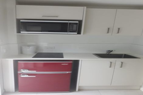 Photo of property in 3 Fordyce Avenue, Sunnyhills, Auckland, 2010