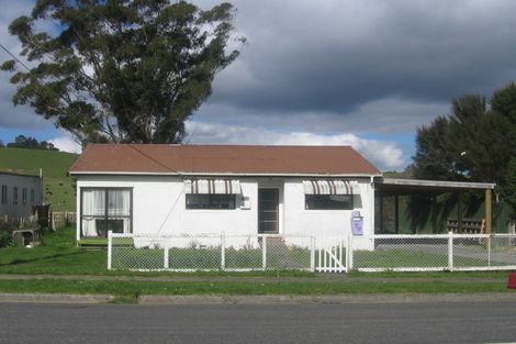 Photo of property in 74 Valley Road, Hikurangi, 0114