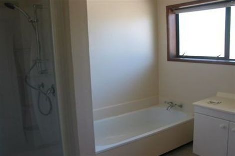 Photo of property in 1/34 Gulf View Road, Murrays Bay, Auckland, 0630