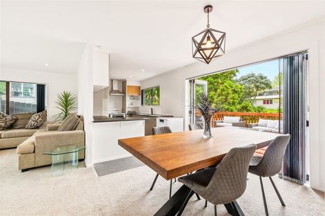 Photo of property in 2/14 Matama Road, Glen Eden, Auckland, 0602